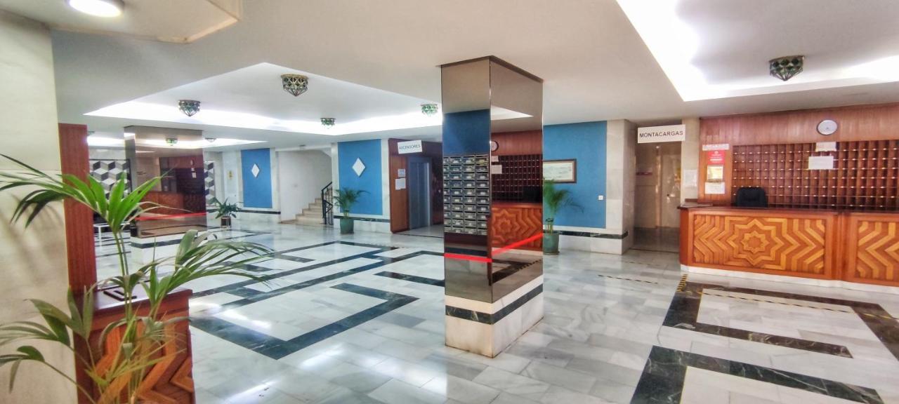Apartamento Con Vistas Al Mar En Puerto Marina Torremolinos Exterior foto